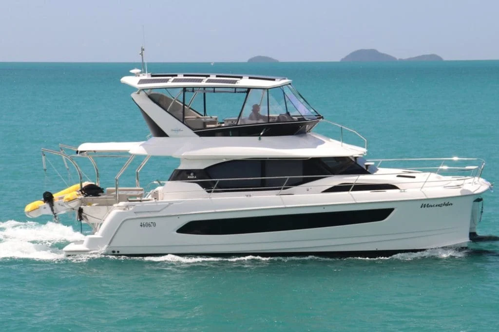 Macushla Aquila 44.4 power catamaran in the Whitsundays